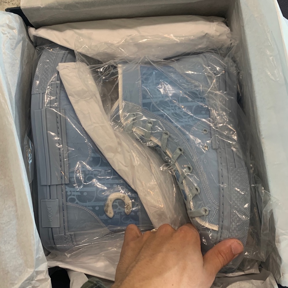 Dior converse